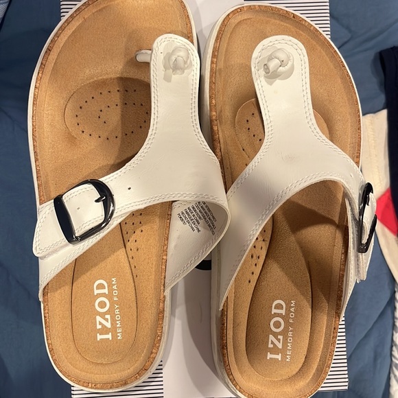 Izod memory foam white woman sandals size 6 - Picture 3 of 7